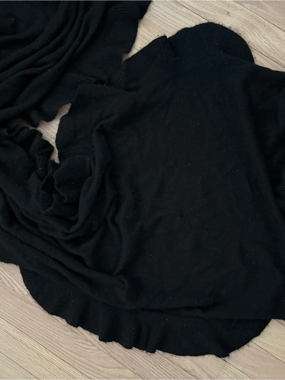 N/A elegant black